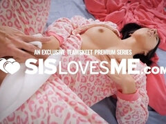 Rubia, Mamada, Inocente, Tetas naturales, Ducha, Adolescente, Trio, Vibrador