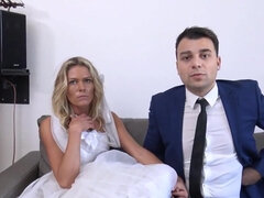 Blondine, Gehörnter ehemann, Tschechisch, Ehemann, Milf, Pov, Jungendliche (18+), Ehefrau