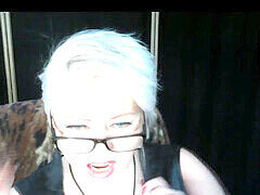 Spermaladung, Faustfick, Reif, Milf, Mutti, Nippel, Dusche, Hintern versohlen