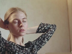 Leie, Lingerie, Masturbation, Rasiert, Solo, Entkleiden, Jungendliche (18+), Titten