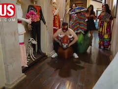 Amerikanisch, Grosse titten, Braunhaarige, Fetisch, Masturbation, Orgie, Pov, Flotter dreier