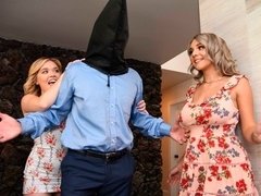 デカパイ, ブロンド, フェラチオ, 女 人男 人, 彼女, 手コキする, 剃毛, 三人