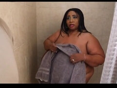 Cuarto de baño, Enorme, Paja con tetas, Tetas