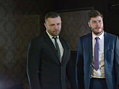 Tetas grandes, Chupando