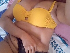 Doigter, Fait maison, Fille latino, Massage, Mature, Mère que j'aimerais baiser, Orgasme, Petite femme