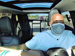 Asiatisch, Grosser schwanz, Schwarz, Blasen, Schwarz, Milf, Öffentlich, Titten