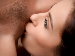 指いじり, キス, レズビアン, 下着, オナニー, 剃毛, ストリッピング, オッパイの