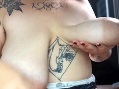 Mooie dikke vrouwen, Mollig, Harig, Reusachtig, Tepels, Hangende tieten, Tieten likken