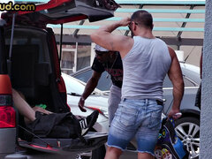 Anaal, Kont, Gezin, Homo, Buiten, Biljart, Taboe, Tatoeage