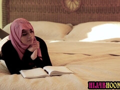 Арабское, Минет, Брюнетки, Грудастые, Хд, Натуральные сиськи, Молоденькие, Сиськи