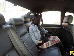 Большая жопа, Минет, Британки, Брюнетки, Сиськи