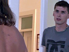Guy finds his gf cheating with not father in law