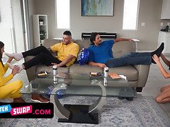 Pijpbeurt, Dochter, Kwartet, Onschuldig, Natuurlijke tieten, Orgie, Taboe, Tietenklus