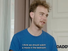 18 ans, Tchèque, Papa, Queue, Hd, Chatte, Rasée, Fils