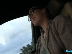 美女, フェラチオ, 車, 人形, ヨーロピアン, お金, アウトドア, 現実