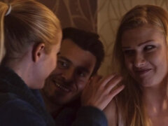 Rubia, Mamada, Cornudo, Corridas, Ffm, Húngaro, Adolescente, Trio