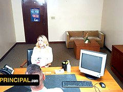 Blonde, Sucer une bite, Collège université, Fétiche, Hd, Mère que j'aimerais baiser, Bureau, Nénés