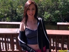 フェラチオ, 車, バック, ハメ撮り, ストリッピング, タトゥー, ティーン, オッパイの