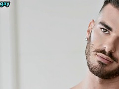 Anal, En levrette, Homosexuelle, Muscle, Public, Maigrichonne, Tatouage, Uniforme