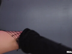 Amateur, Sucer une bite, Brunette brune, Faciale, Interracial, Seins naturels, Réalité, Cheveux courts