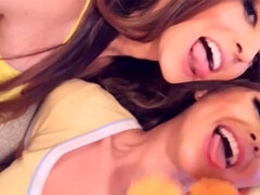 Leie, Schlafzimmer, Braunhaarige, Frau frau mann, Hardcore, Im freien, Pov, Flotter dreier