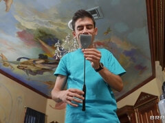 Amateur, Nana, Plantureuse, Branlette thaïlandaise, Hard, Mère que j'aimerais baiser, Actrice du porno, Nénés