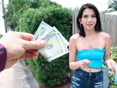 お尻, フェラチオ, 茶髪の, バック, アウトドア, プール, ハメ撮り, ストリッピング