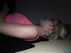 Amateur, Tchèque, En levrette, Européenne, Argent, De plein air, Pov, Réalité