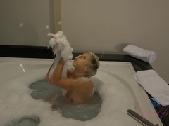 素人, 浴室, 指いじり, 彼女, パンティ, ハメ撮り, 剃毛, 靴下