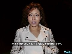 Gros cul, Sucer une bite, De plein air, Culottes ou slips, Petite femme, Pov, Jupe, Nénés