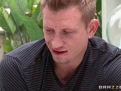 Анальный секс, Брюнетки, Латиноамериканки, Массаж, Натуральные сиськи, От первого лица, Молоденькие, Игрушки