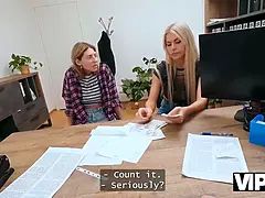 Schönheit, Bisexuell, Gehörnter ehemann, Lesbisch, Natürlichen titten, Piercing, Pov, Russisch