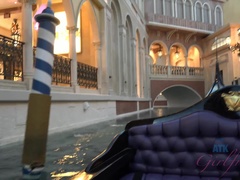 Amateur, Salle de bains, Brunette brune, Talons, Culottes ou slips, Pov, Chatte, Fumer