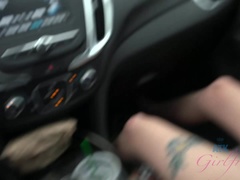 Leie, Fussjob, Freundin, Muschi, Dürr, Weibliche ejakulation, Jungendliche (18+), Titten
