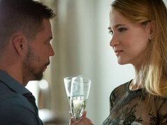 Enthousiasteling, Blond, Pijpbeurt, Hondjeshouding, Kantoor, Klein, Secretaresse, Tieten likken