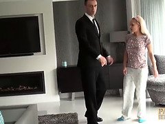 Grote lul, Gebondenheid, Brits, Sperma in mond, Dominatie, Vernedering, Klein, Ruw