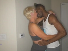 Seka And The Puss Bandit