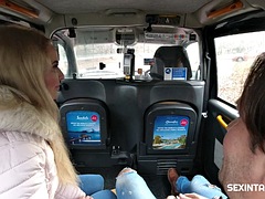 Victoria pvre - sex in taxi