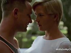 Любители, Большие сиськи, Кончили внутрь, Межрасовый секс, Массаж, Мастурбация, Милф, Сиськи