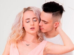 Culo, Verga grande, Mamada, Corrida, Estilo perrito, Sexo duro, Afeitado, Chorro