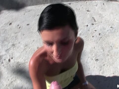 Chica, Mamada, Morena, Sexo duro, Dinero, Al aire libre, Pov, Realidad