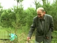 フェラチオ, ぽちゃ, 毛深い, 熟年, 淫乱熟女, 天然, オーガズム, 三人