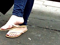 Foot fetish, Milf