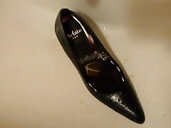 Piss in wifes black croco high heel