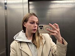 Amateur, Nana, Sucer une bite, Hd, Public, Rugueux, Russe, Maigrichonne