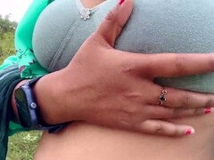 18 ans, Tante, Gros seins, Couple, Indienne, Maman, De plein air, Belle mère