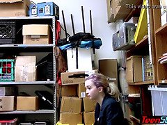 За кулисами, Застукали, Эмо, Крошечные, Пирсинг, Наказание, Киски, Реалити