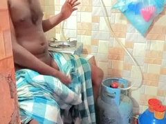 18 ans, Gros cul, Bisexuelle, Frère, Fait maison, Indienne, Soeurs, Serré