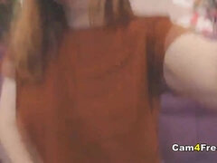 Enthousiasteling, Grote mammen, Hd, Masturbatie, Geschoren, Alleen, Tiener, Webcamera