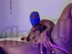 Blasen, Massage, Milf, Schlampe, Solo, Tanga, Spanner, Hure